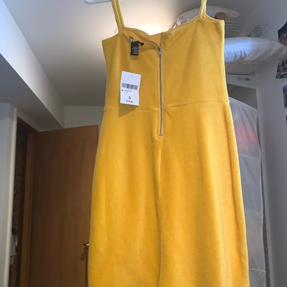 Yellow Tight Dress - Picture 2 of 3